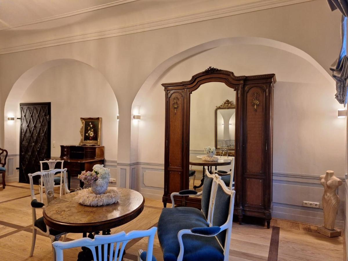 באוטזן Stadtpalais Koenigssuite Maximal 2 Personen Und 1 Kleinkind מראה חיצוני תמונה
