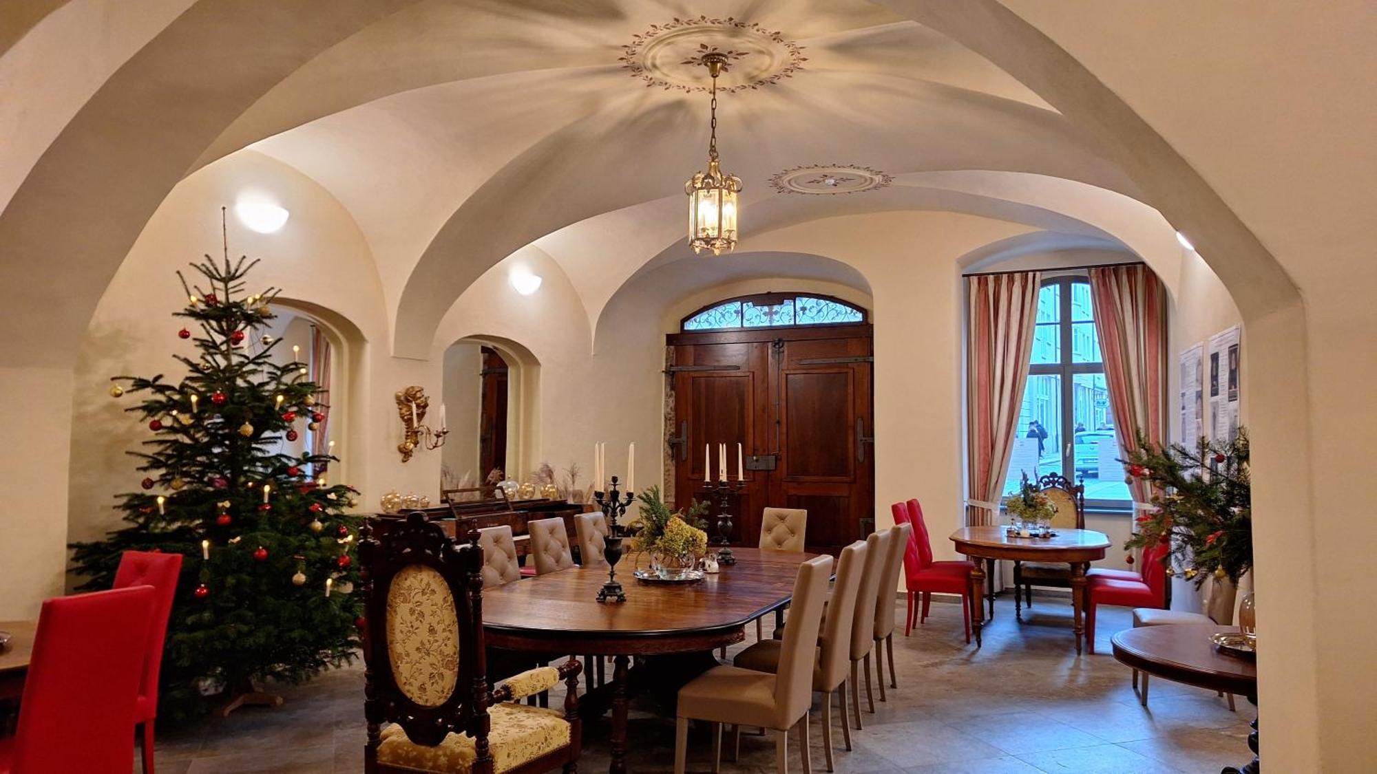 באוטזן Stadtpalais Koenigssuite Maximal 2 Personen Und 1 Kleinkind מראה חיצוני תמונה