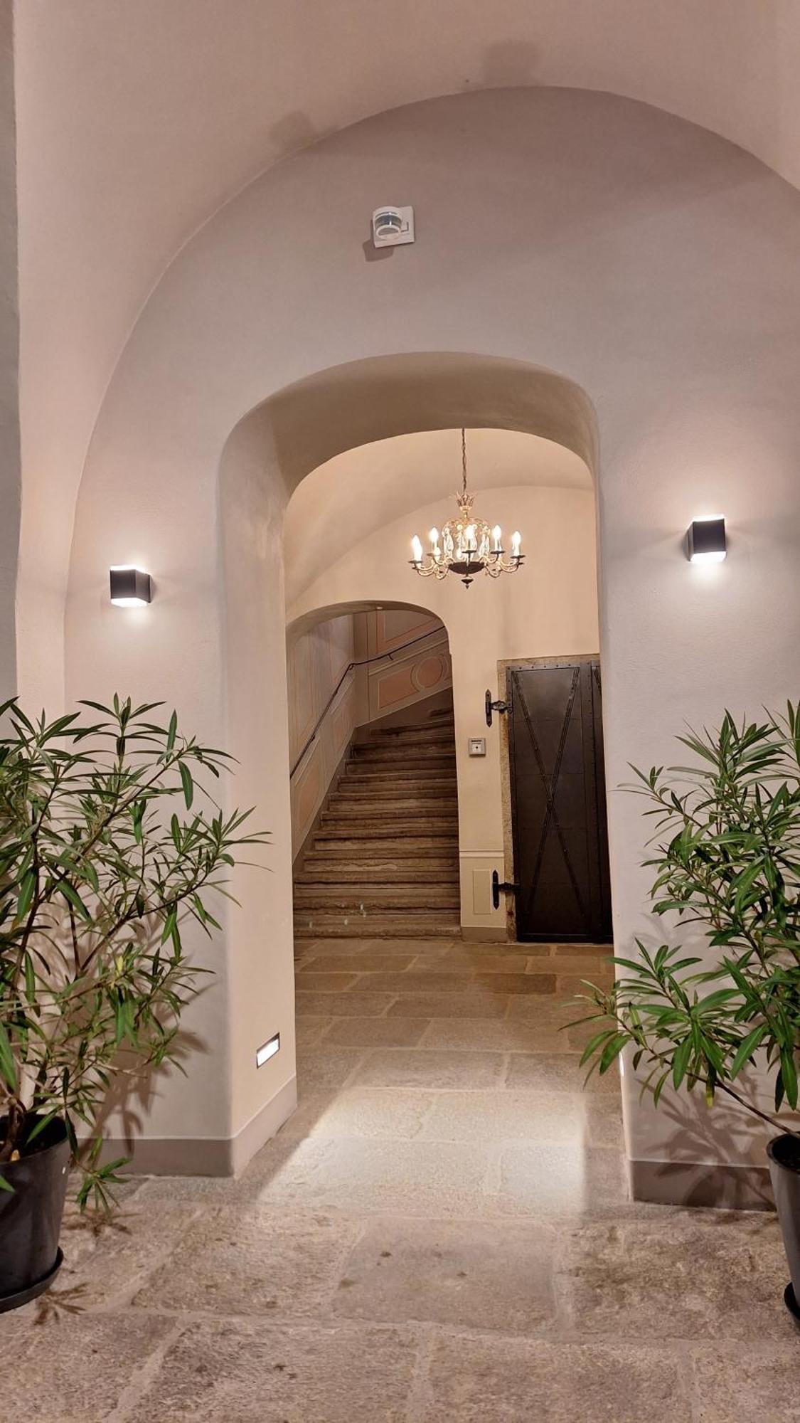 באוטזן Stadtpalais Koenigssuite Maximal 2 Personen Und 1 Kleinkind מראה חיצוני תמונה