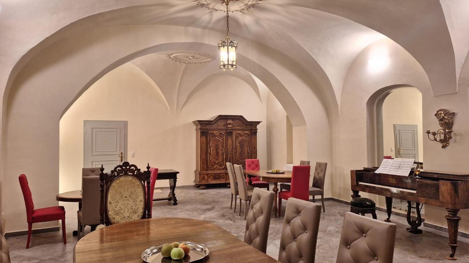 באוטזן Stadtpalais Koenigssuite Maximal 2 Personen Und 1 Kleinkind מראה חיצוני תמונה